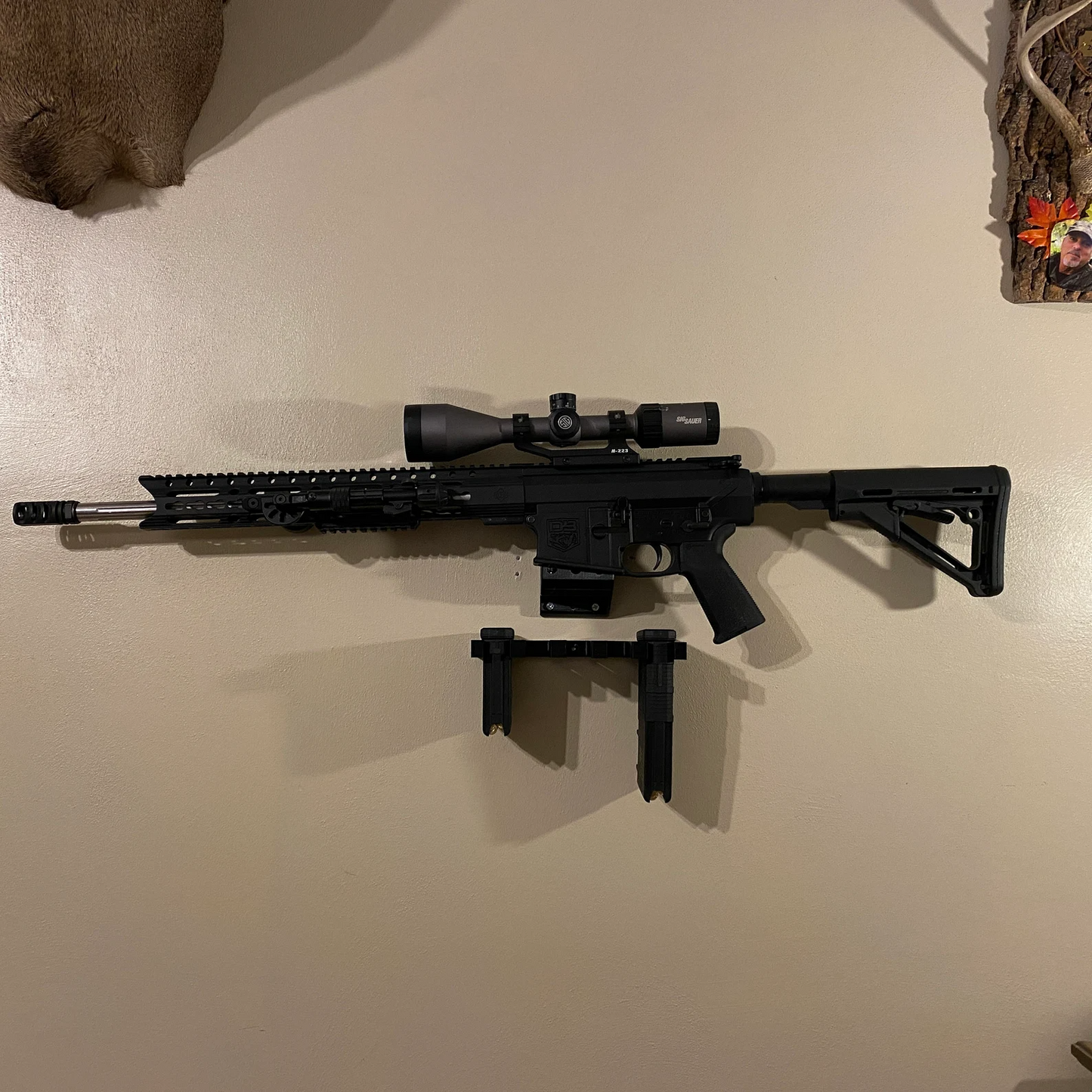 AR-10 Wall Mount